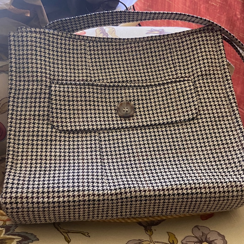 Houndstooth Shoulder Bag